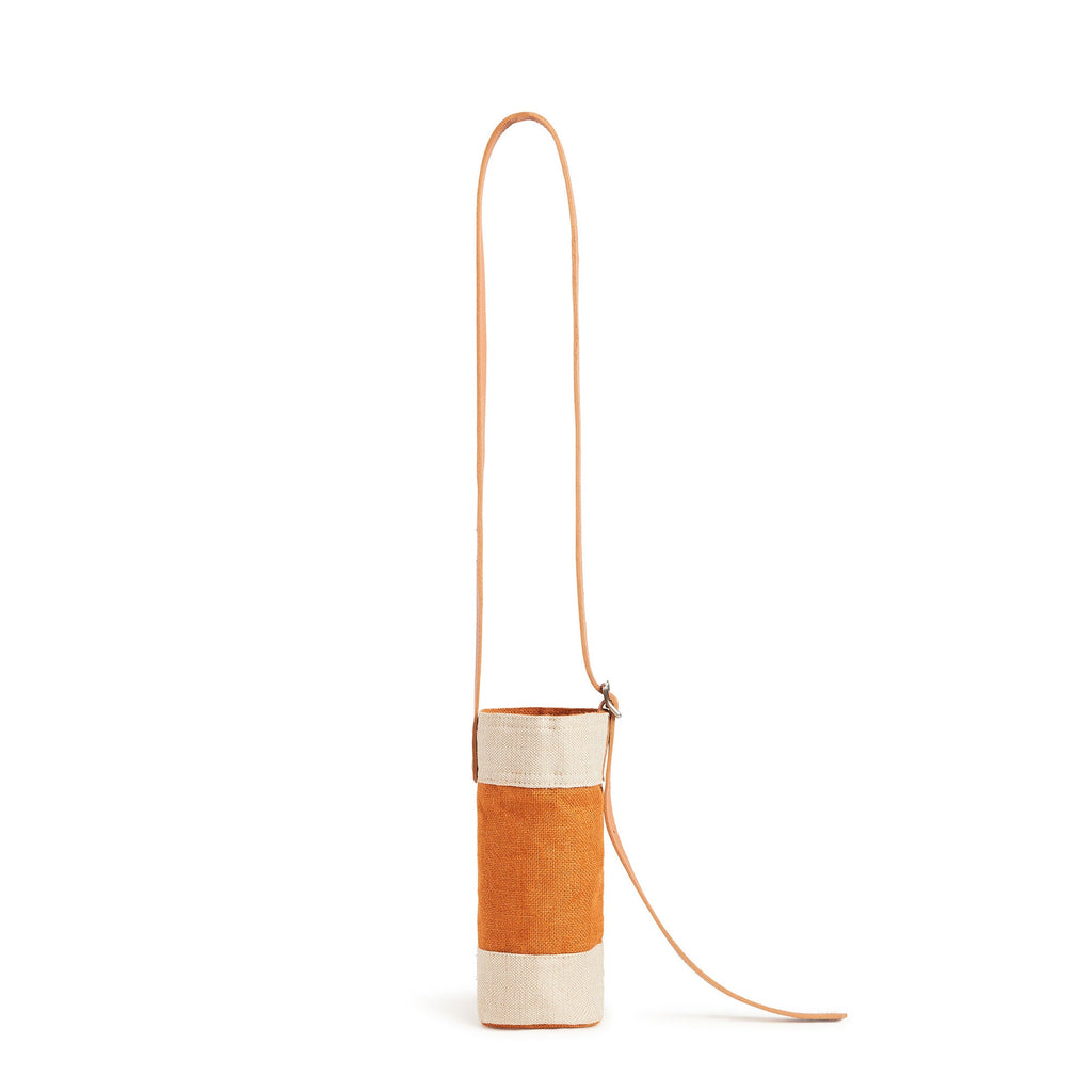Crossbody Bottle Bag in Cognac