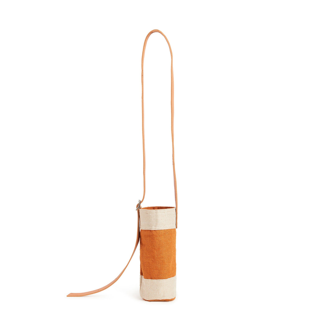 Crossbody Bottle Bag in Cognac